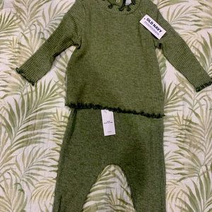 Old navy girl set